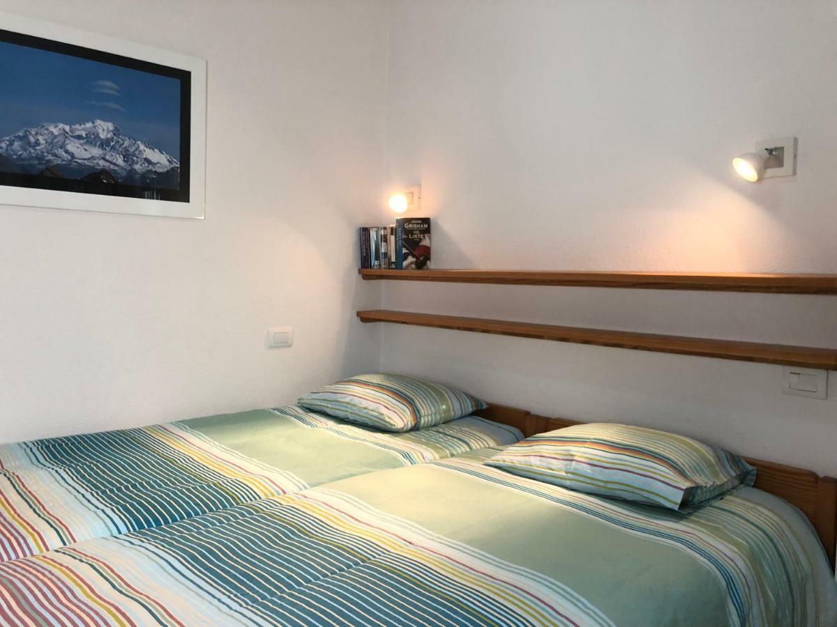 Apartamentos El Faro Puerto De Naos Ngoại thất bức ảnh